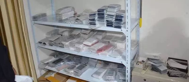 网上买到假华为手机怎么处理,假华为手机窝点