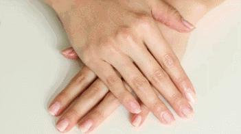 手指倒刺拔了变硬,手指倒刺顺着拔