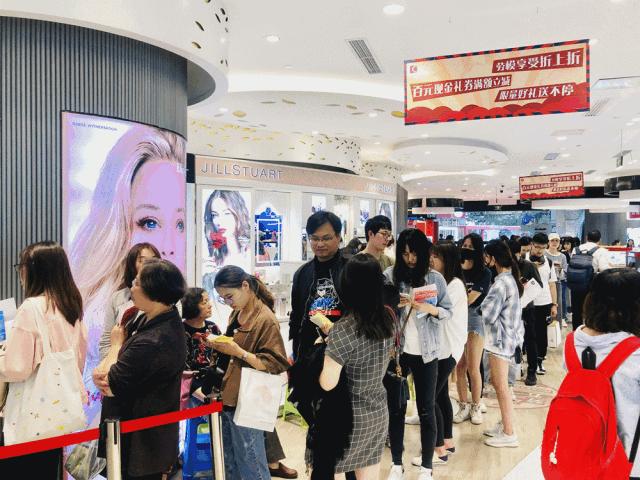 上海机场免税店购物最新攻略,上海浦东机场免税店值得买的