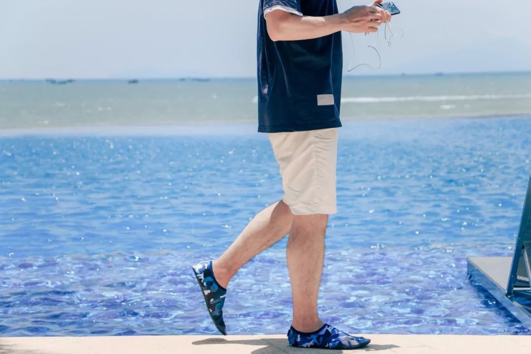 小白鞋不累脚推荐旅游必备,出行旅游必备用品