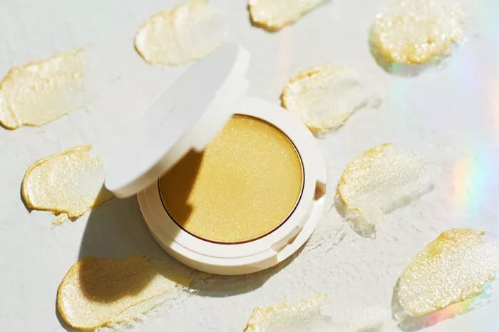 日本夏季彩妆推荐大牌,夏季必备美妆好物