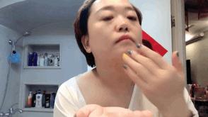 女星秒变“网瘾少女”，3C病“瘾”斑出击，失去远比看到得多