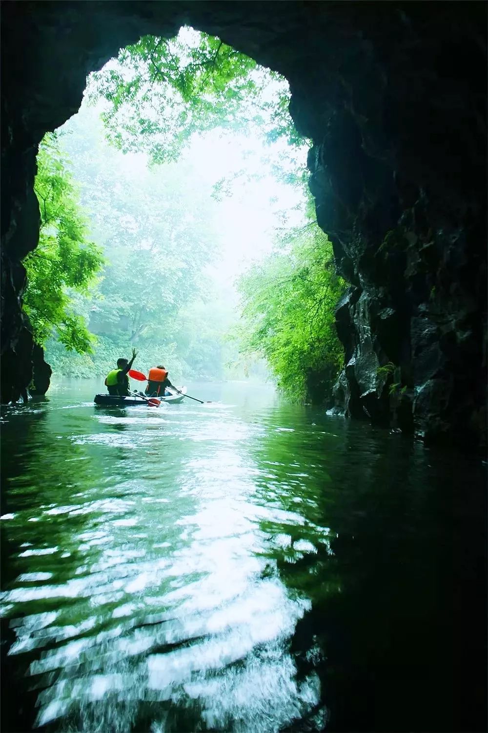 最刺激的峡谷漂流,浙江最刺激探险漂流