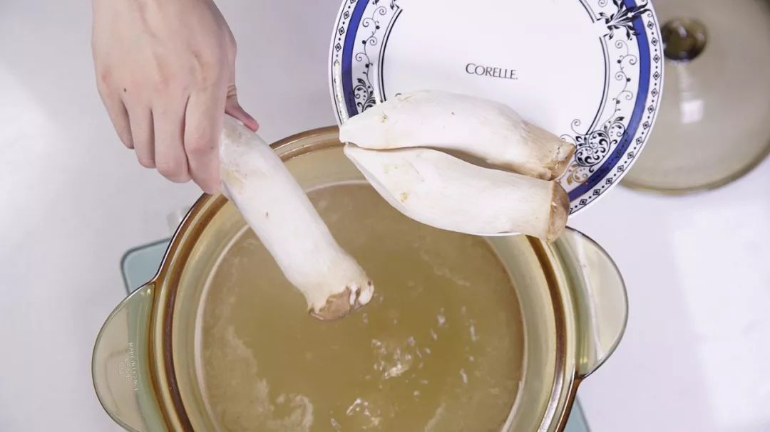 世界上最美的9种蘑菇,阿凡达菌类