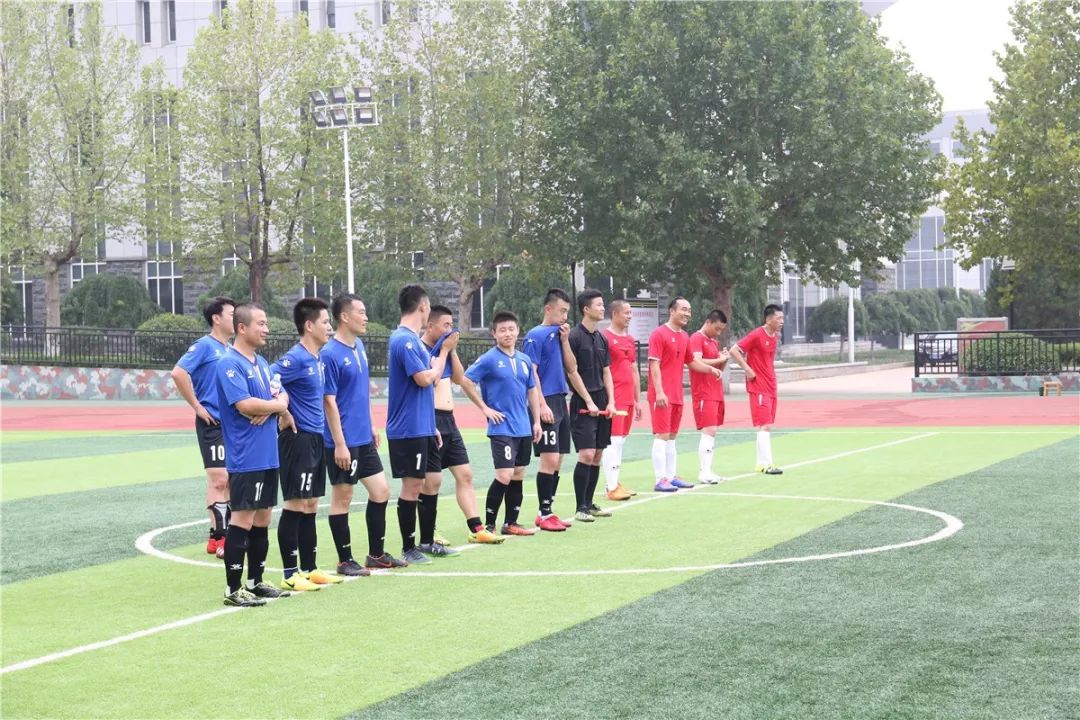 强军杯“卫士动力”业余足球比赛济南片区圆满收官，*警武**莱芜支队点球大战险胜总队机关