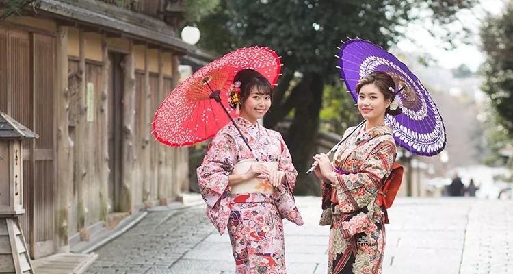 在日本东京体验穿和服需要多少钱,在日本想穿和服