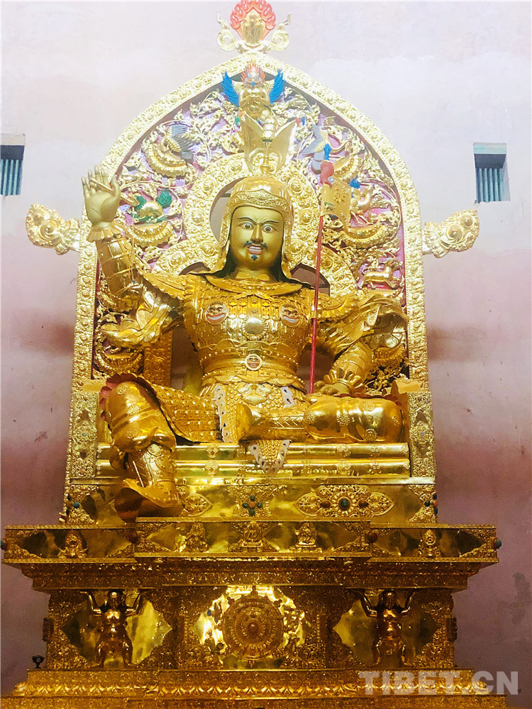 狮龙宫殿：格萨尔文化的传习所