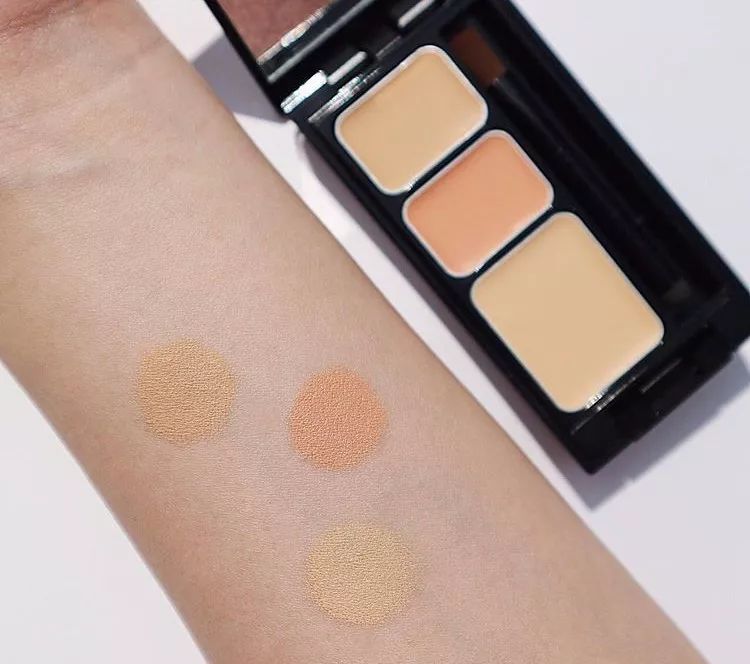 这些美妆潮品你最想拿走哪一个,这些网红化妆品还能用吗