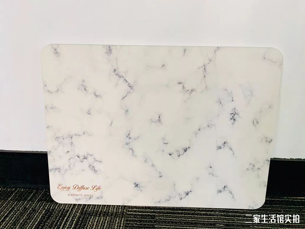 瀹堕噷姘歌繙骞插噣濡傚垵,姘歌繙淇濇寔瀹堕噷鏁存磥