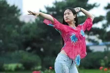 网红变现三途径,抖音变现四大网红