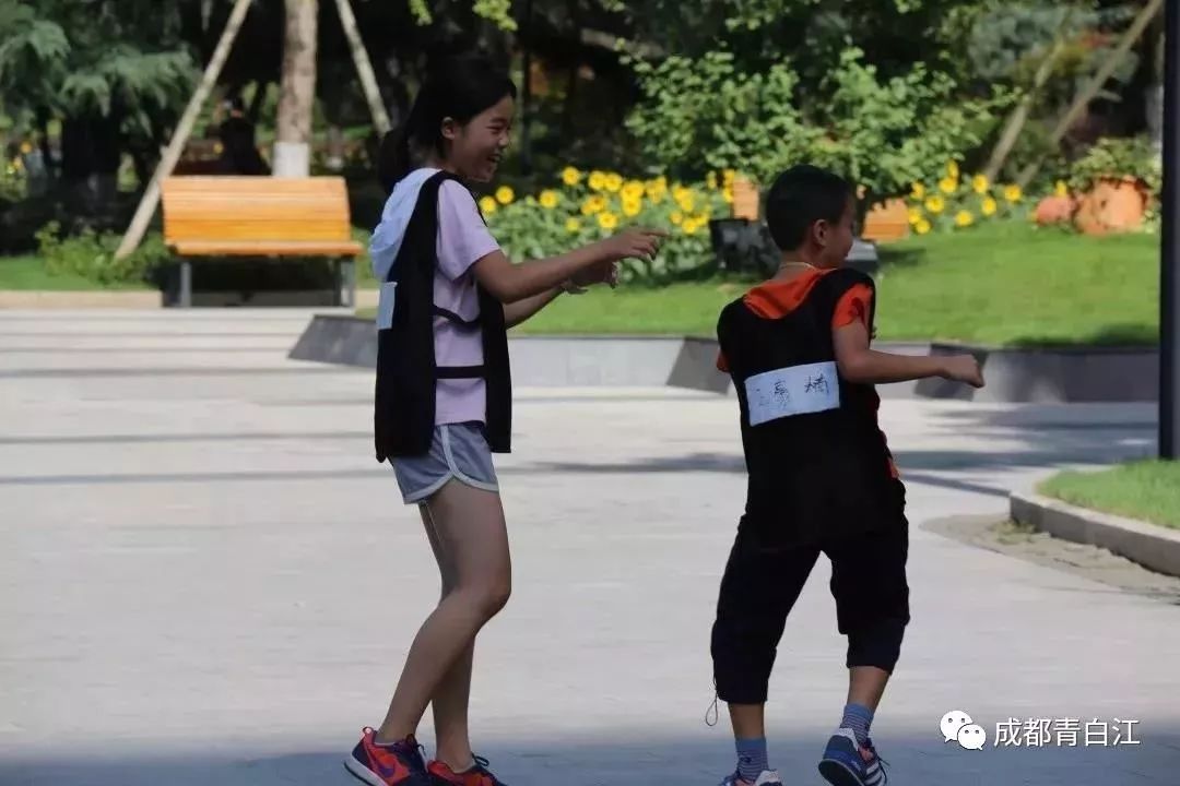 青白江健身训练营,八月健身馆