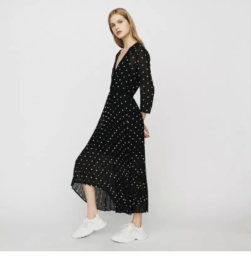 适合妈妈的时尚连衣裙有哪些,妈妈也适合穿的连衣裙