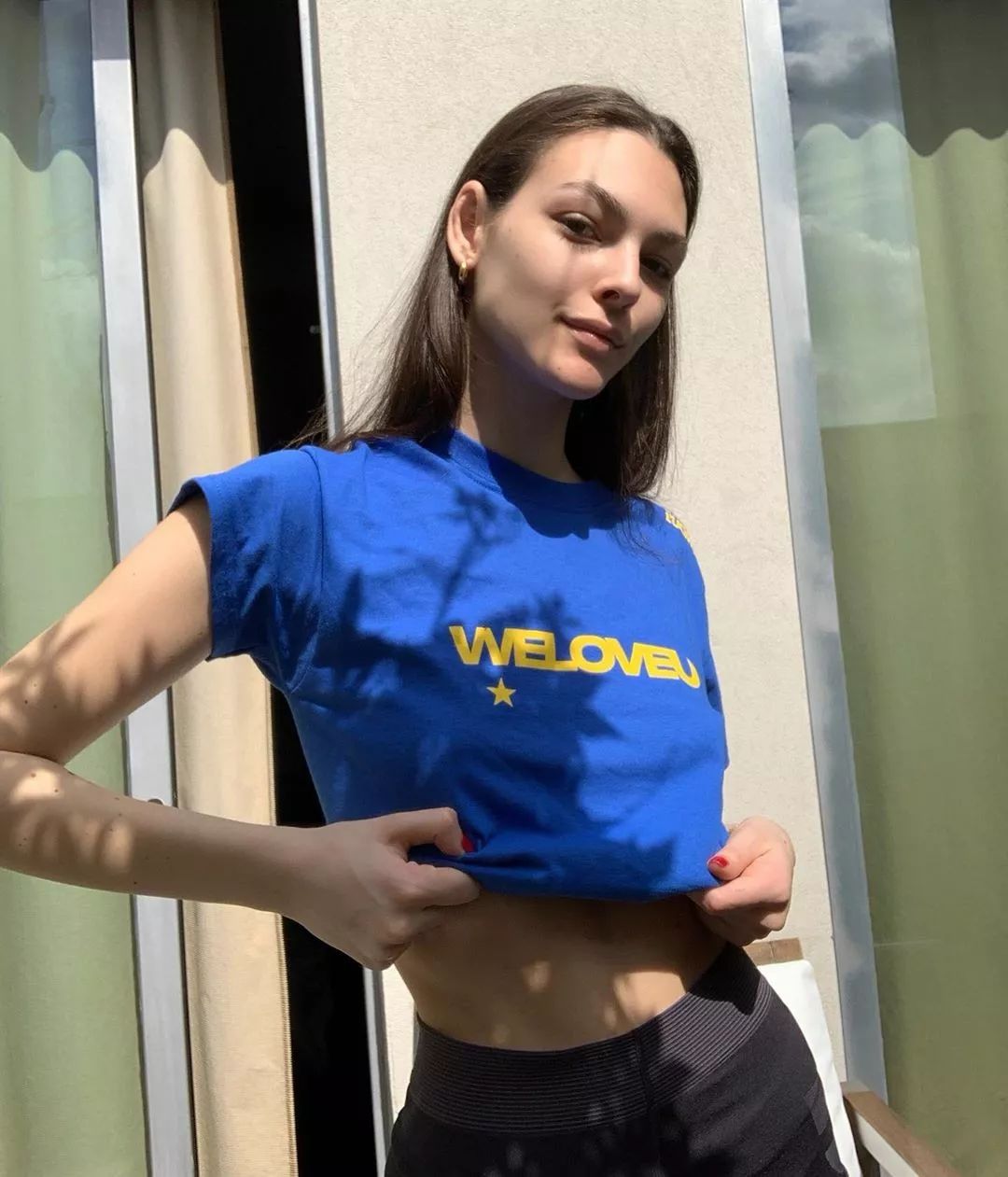 从法式优雅到街头少女，你爱的样子这个降温颜色都有