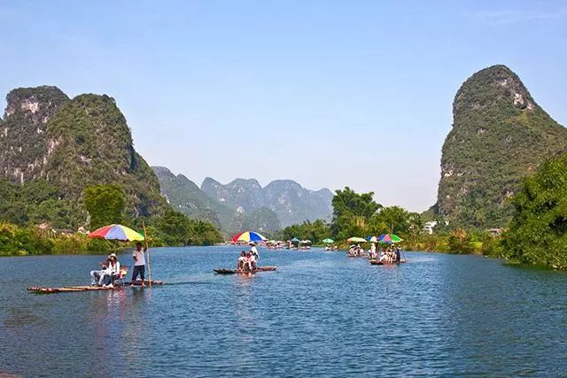 头条|不想走的太远？那我们就去百色这些美到窒息的旅游景点看看吧