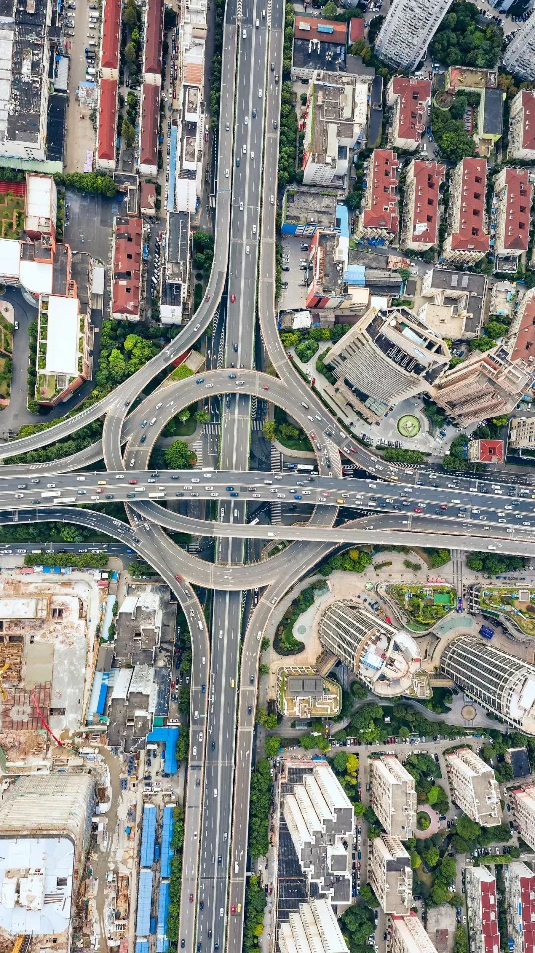 立交桥和高架桥哪个好用,交子立交桥