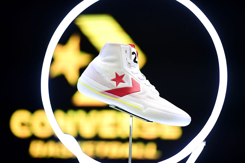 史上第一篮球鞋,第一双进入时尚圈的篮球鞋