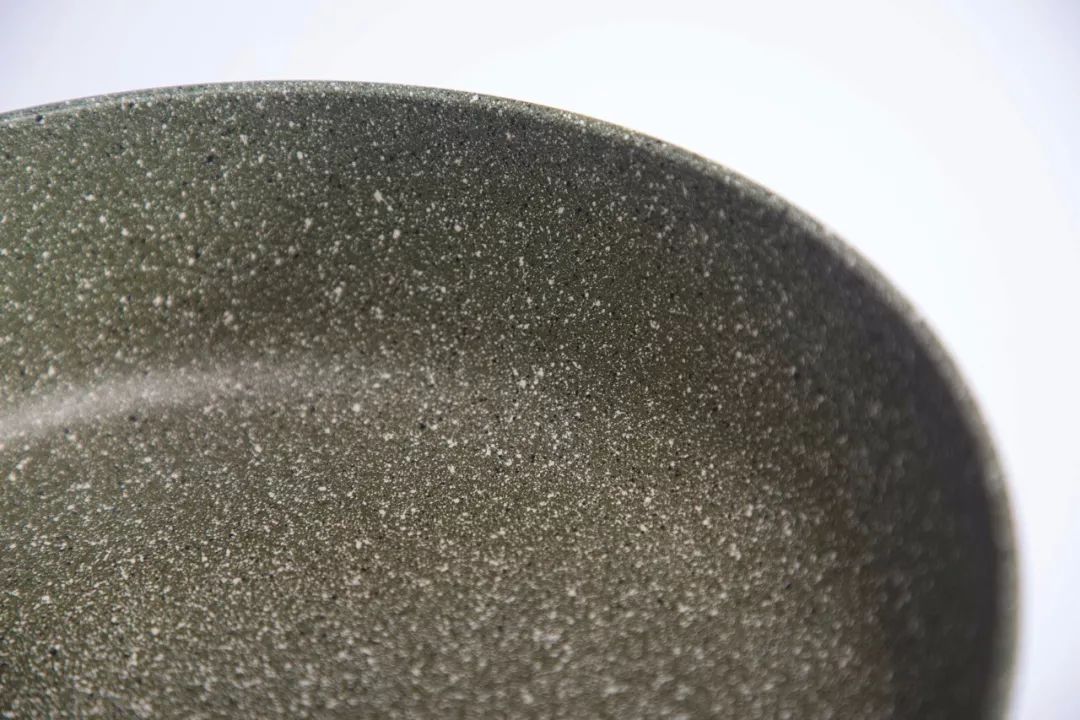 铁锅怎么养锅才不粘锅,熟铁锅怎么养才不粘锅