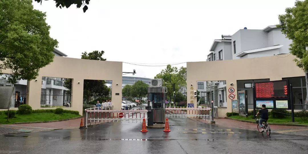 八大专项整治城区人居环境,环境卫生大整治助力三城联创