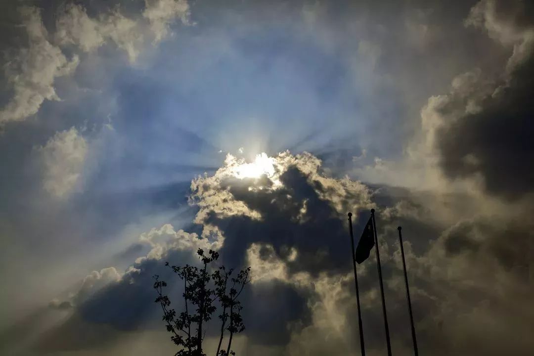 十二时辰工地,建筑工人的十二时辰