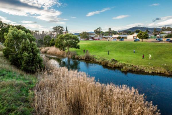 办澳洲签证要多少钱,澳洲留学签证23年8月被拒的几率