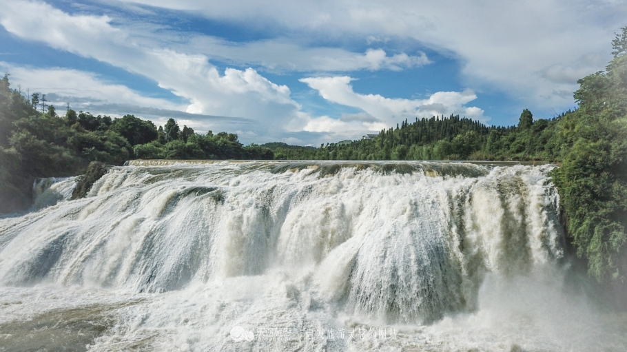 黄果树瀑布群，那些激荡在山谷里的回响