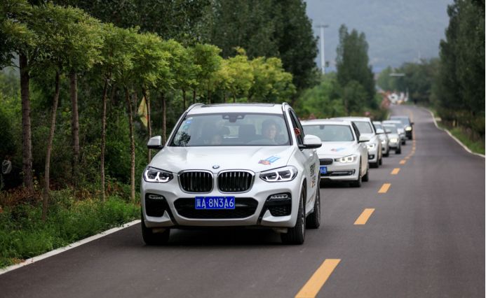 961主播带您去旅游,992自驾游最新视频