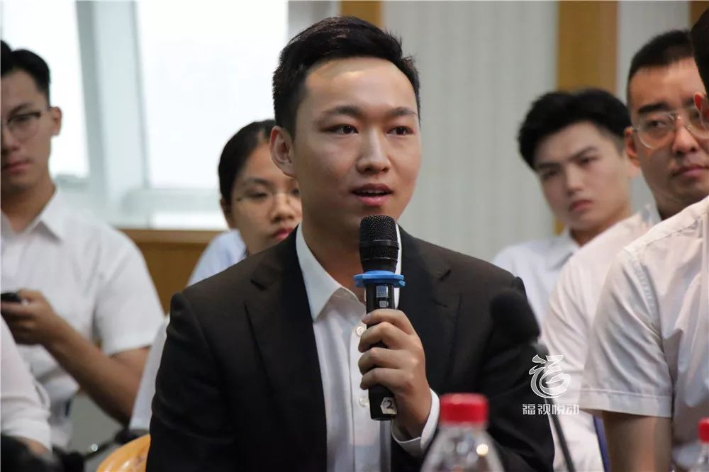 鲜衣怒马少年时灯火阑珊处,鲜衣怒马少年时人间重晚晴