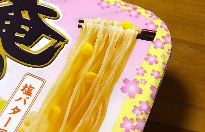 海胆、咸奶油、枫糖培根…2019最佳日本泡面榜出炉