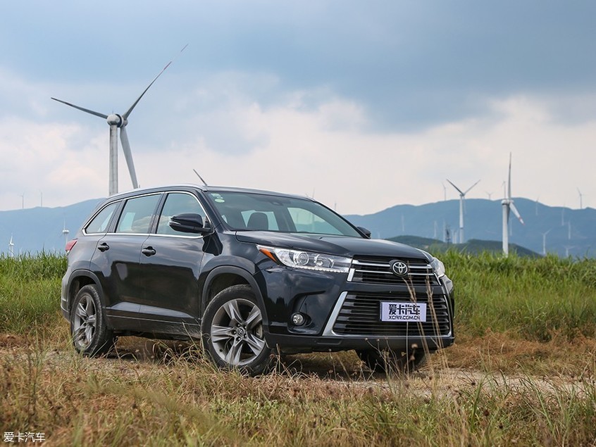 2018新款丰田汉兰达舒适驾驶体验,试驾丰田汉兰达越野能力