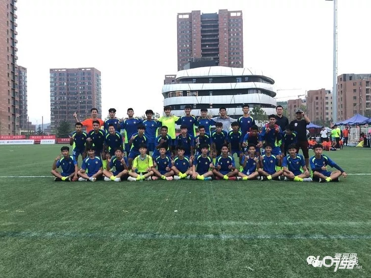 中国足球小将点赞得冠军,点赞汕尾少年足球队夺全国赛桂冠