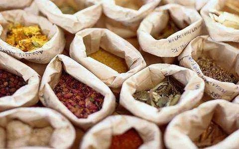 乳腺增生外敷中药引起过敏,西药有治疗乳腺增生的吗