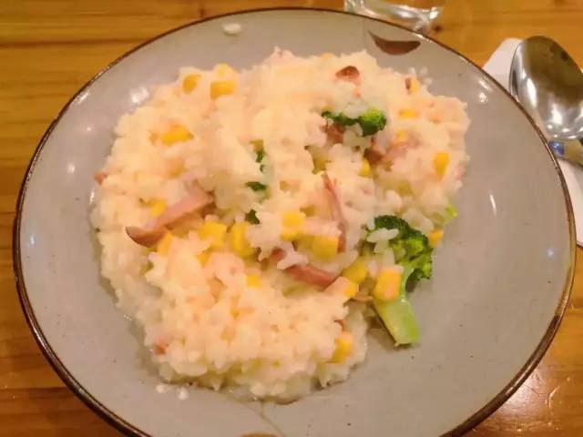 你好学生手册,上海松江大学城入学