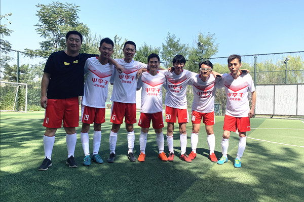 足球运动员秀脚法,足球职业选手秀脚法