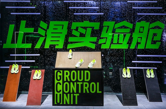 李宁1299价格,李宁烈骏ace云雾白1299