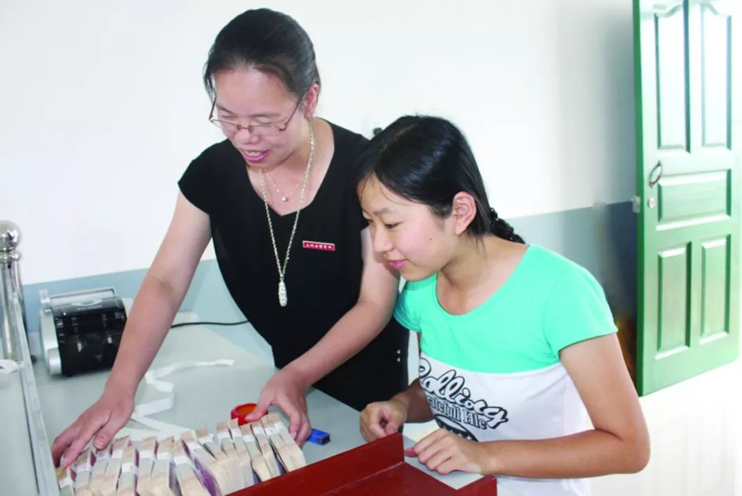 最美教师∣三明工贸学校童春香：她在山区职教岗位上续走长征路