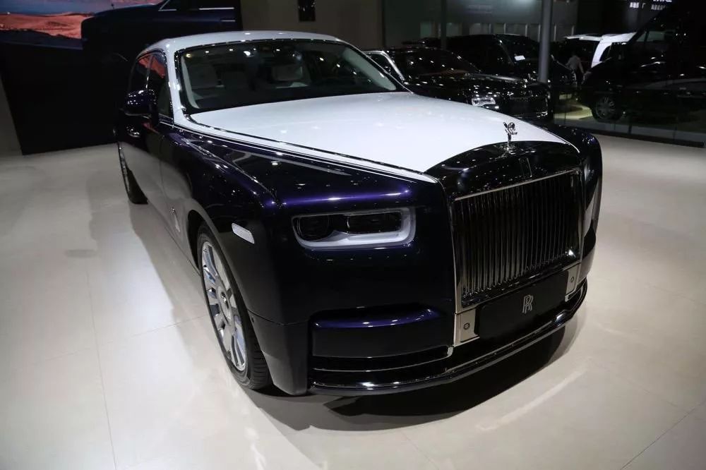 前女友突然来加了我微信,8年前的女友突然加微信