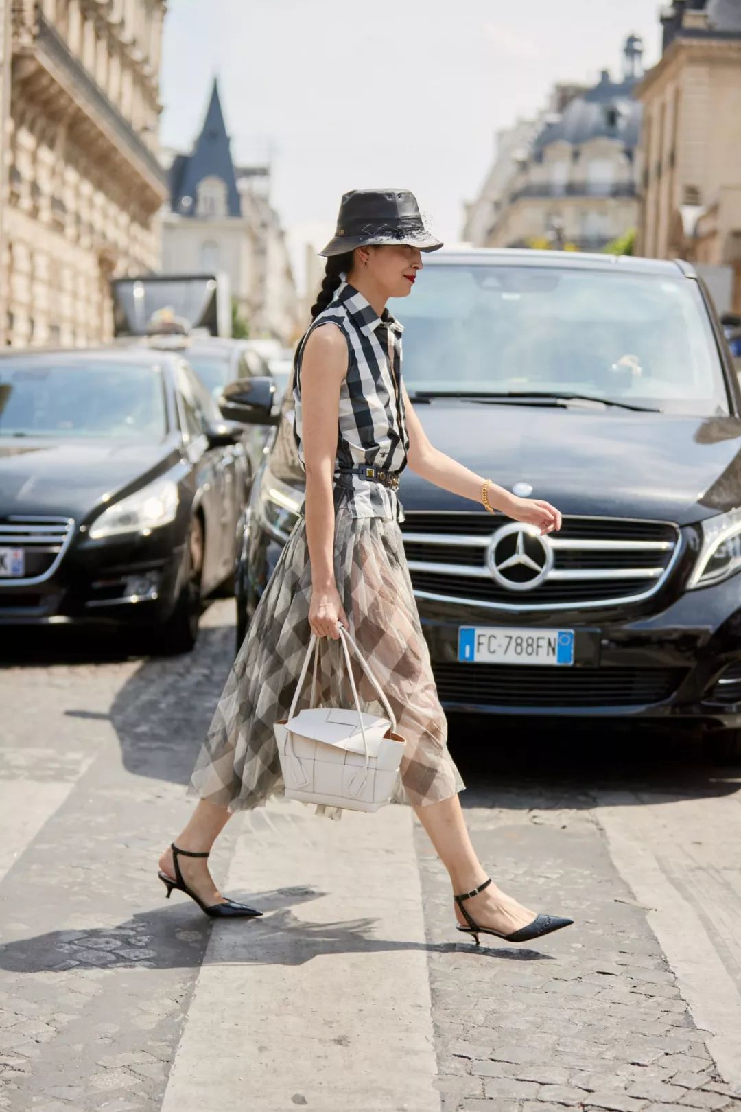 女人的真假鉴定,女性的脚怎么能看出是否健康