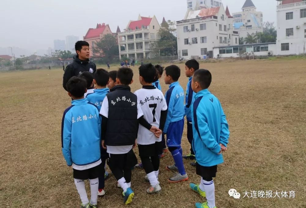 大连青少年足球青训基地奠基,大连校园足球青训