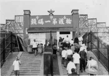 特别策划•我家的相册⑨：当代雷锋“魁叔”