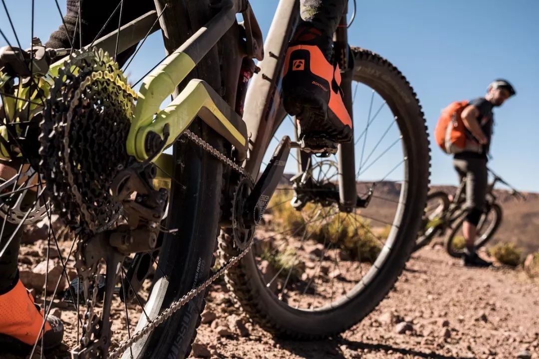 山地车最值得升级的配件,入门山地车怎么升级