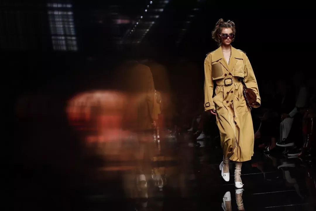 锁定每一个精彩时刻,锁定这8场秀就能包揽全年爆款