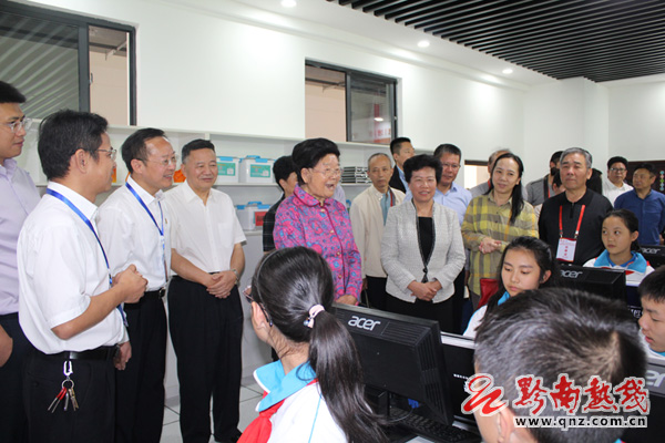 青少年人工智能创新实践基地,少年硅谷人工智能培训