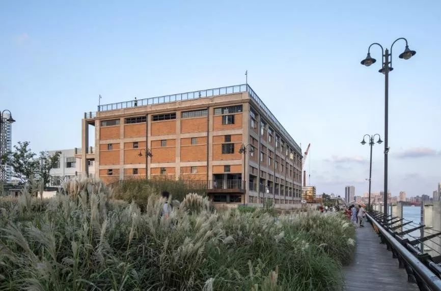 滨江游玩好去处,滨江道适合打卡的地方