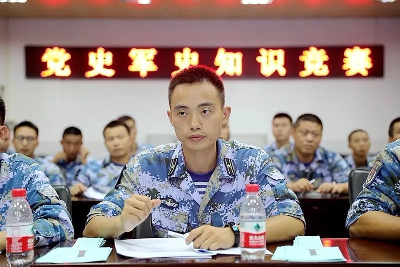 海军院校训练真实视频,海军战队训练真实视频