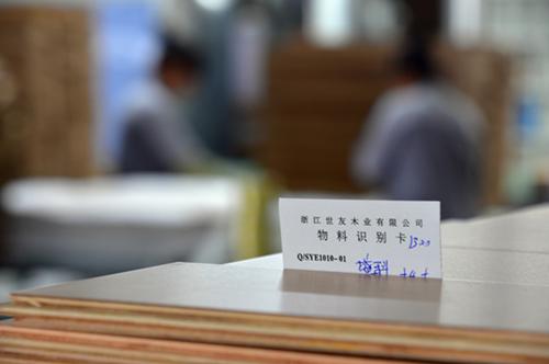 央视记者暗访污染厂,央视记者暗访污染大企业