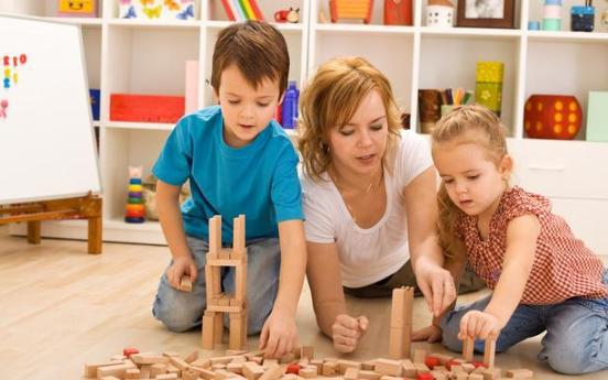 适合自闭症儿童的亲子游戏,自闭症儿童的社交能力与亲子游戏