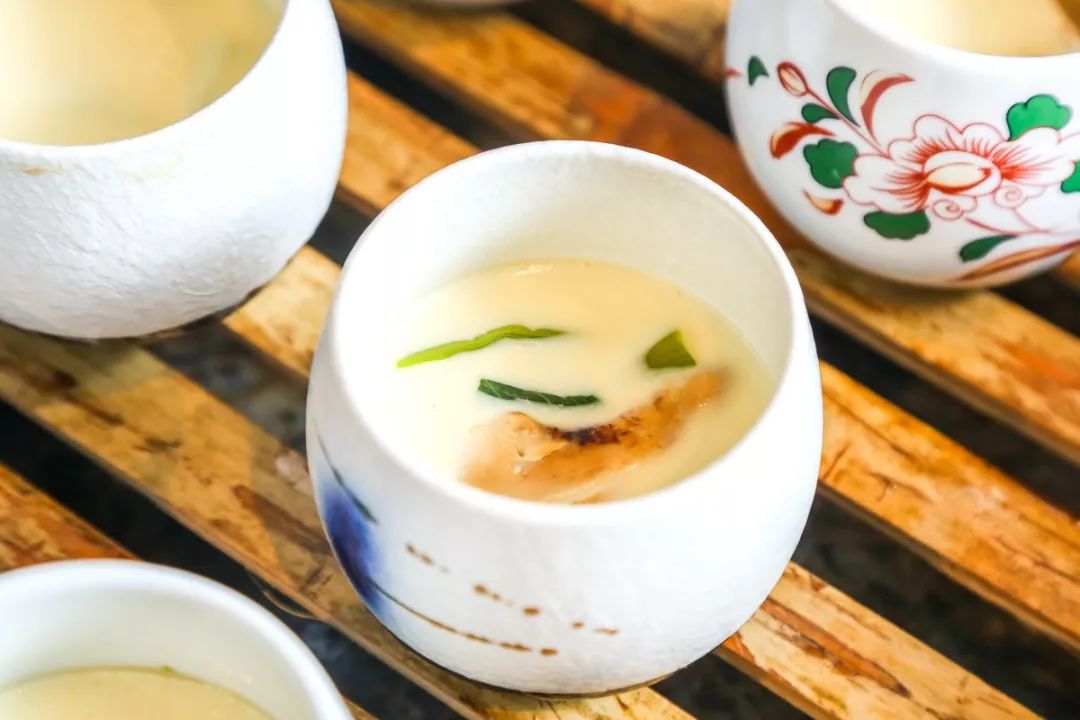 大闸蟹畅吃套餐,五星酒店大闸蟹