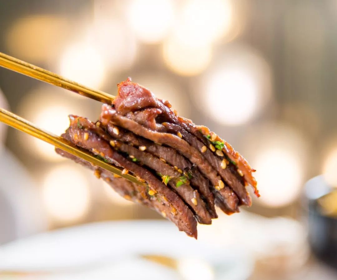 超级网红日料店终于在成都开业了,最便宜的3折店铺套装