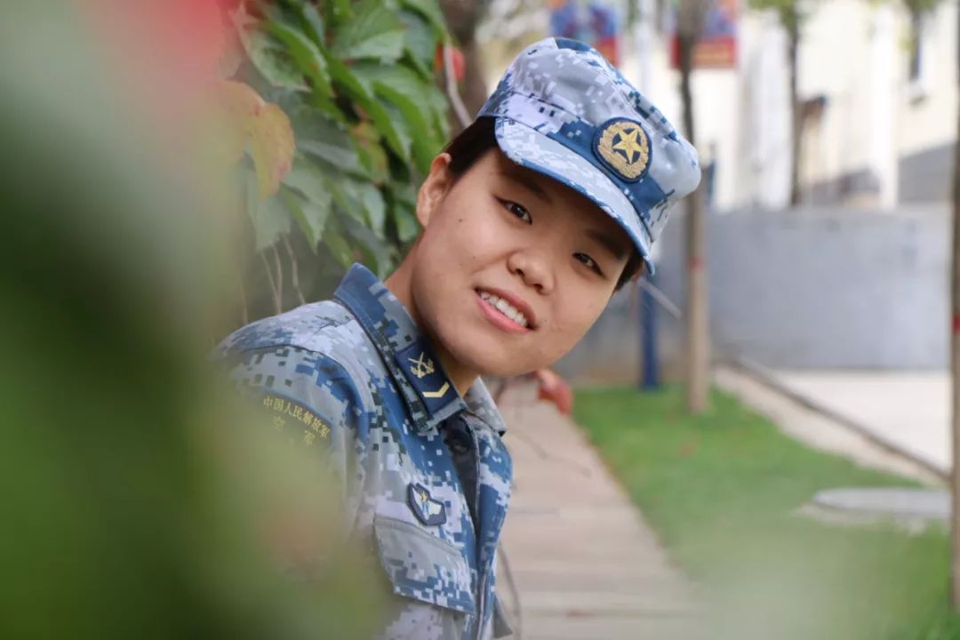 女军人漂亮的照片,女军人的美