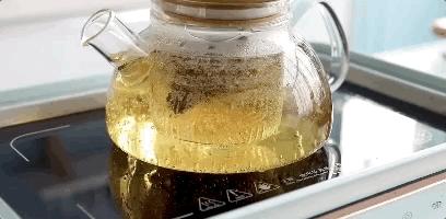 可煎可炒可炖的一款多功能锅,这款多功能锅可蒸可烤可煮